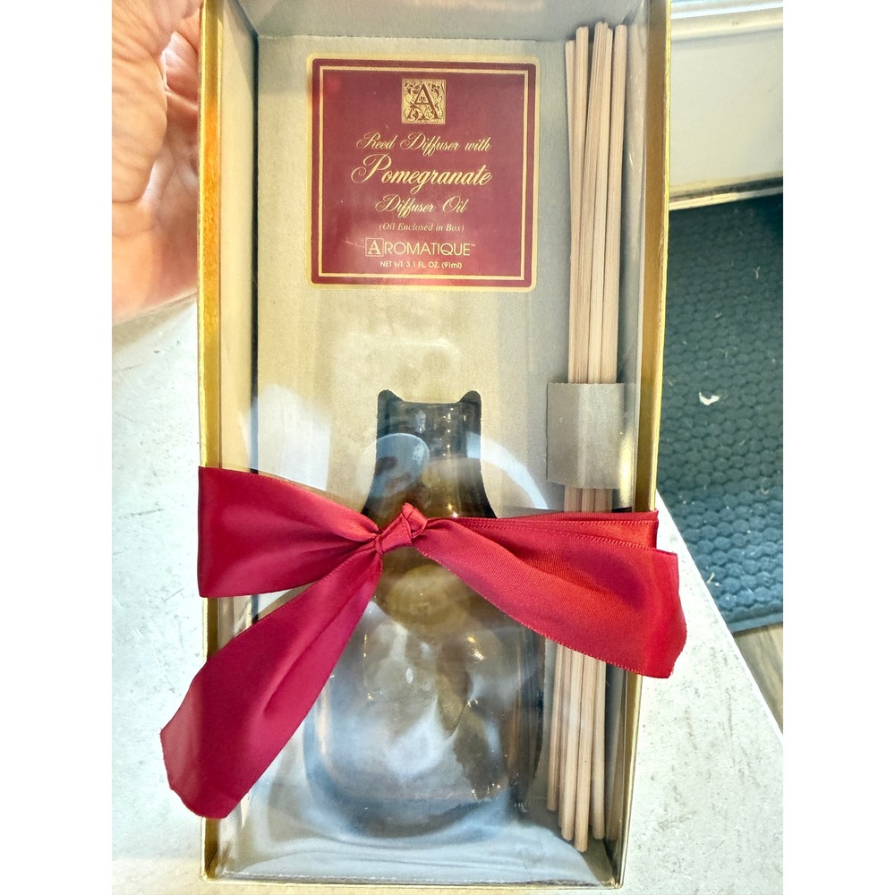 Aromatique Pomegranate Reed Diffuser Set 3.1 fl oz Gift Box New Home Fragrance